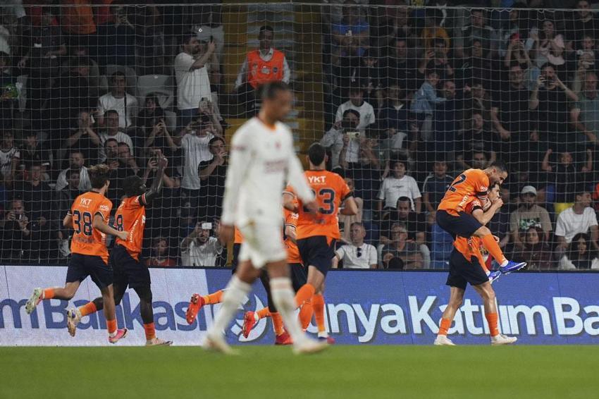 Başakşehir - Galatasaray maçında 5 gol, 1 penaltı ve 1 kırmızı kart vardı