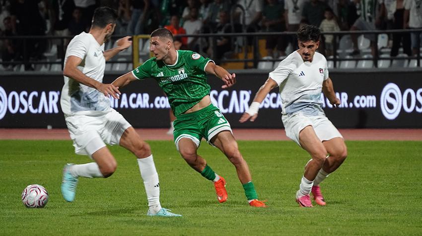 Vanspor son dakikada yıkıldı! Cevdet Göç taraftardan sabır istedi