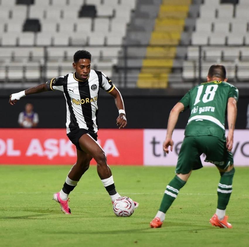Bursaspor 2-1 kazandı, Mustafa Er oyuncularına kızdı: İlk defa bu kadar fazla yaptık