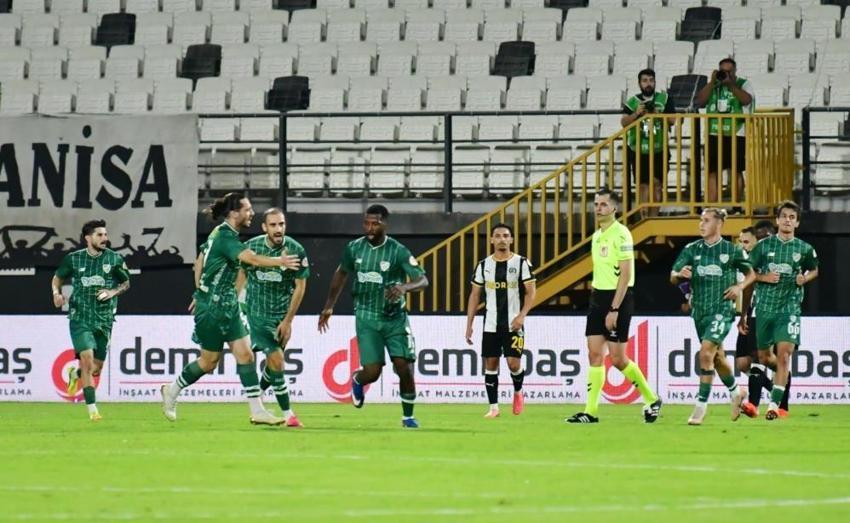 Bursaspor 2-1 kazandı, Mustafa Er oyuncularına kızdı: İlk defa bu kadar fazla yaptık