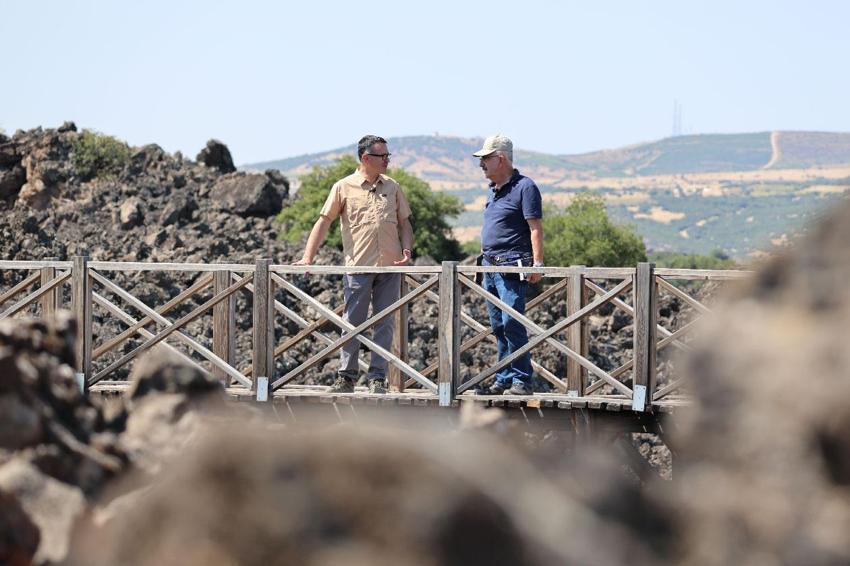 Kula'da çekimler tamamlandı! Strabon'un izinde 'Mühürlü Topraklar' belgeselle anlatılacak