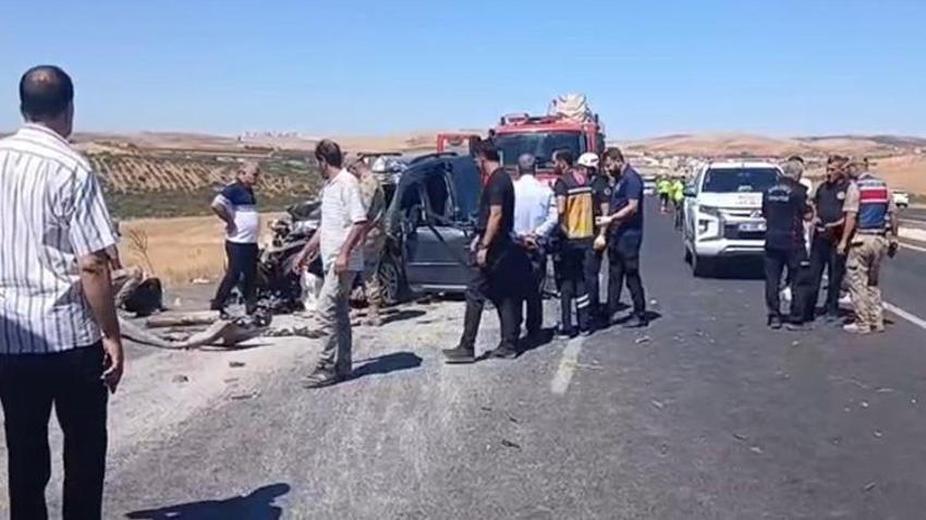 Şanlıurfa'da taziye dönüşü feci kaza! Bir aile yok oldu