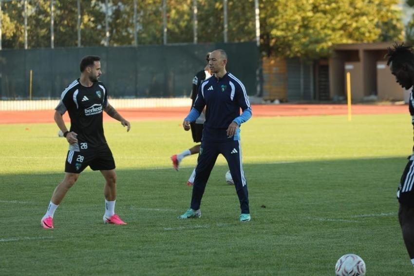 Selçuk İnan istedi, Galatasaray'ın eski golcüsü Kocaelispor'a transfer oldu