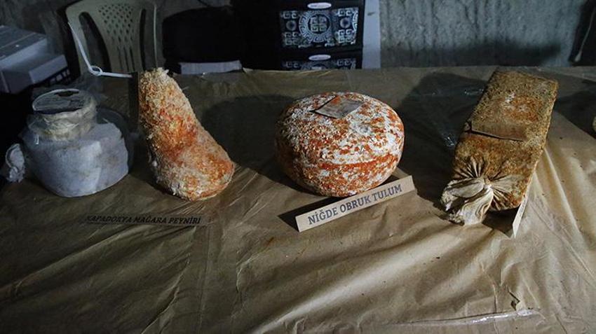 Niğde'de atadan kalma yöntemlerle tüf mağaralarda üretiliyor! Yerin 14 metre altında saklanıyor: 'Antik çağda kralların sofrasında bulunurdu'