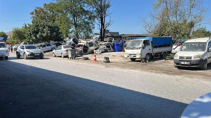 Tamir yüzünden çıkan silahlı kavga sanayi sitesini Teksas'a döndürdü: Önce tüfekle ateş etti, sonra araçla ezildi