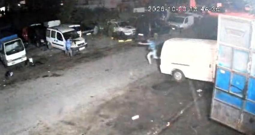 Tamir yüzünden çıkan silahlı kavga sanayi sitesini Teksas'a döndürdü: Önce tüfekle ateş etti, sonra araçla ezildi