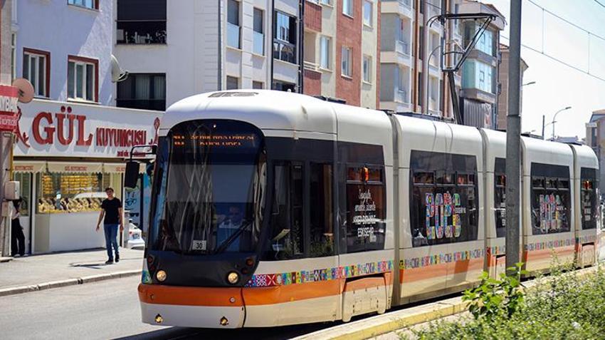 Eskişehir tramvayında bunu yapmanın bedeli ağır: 3 milyon yolcu denetlendi!