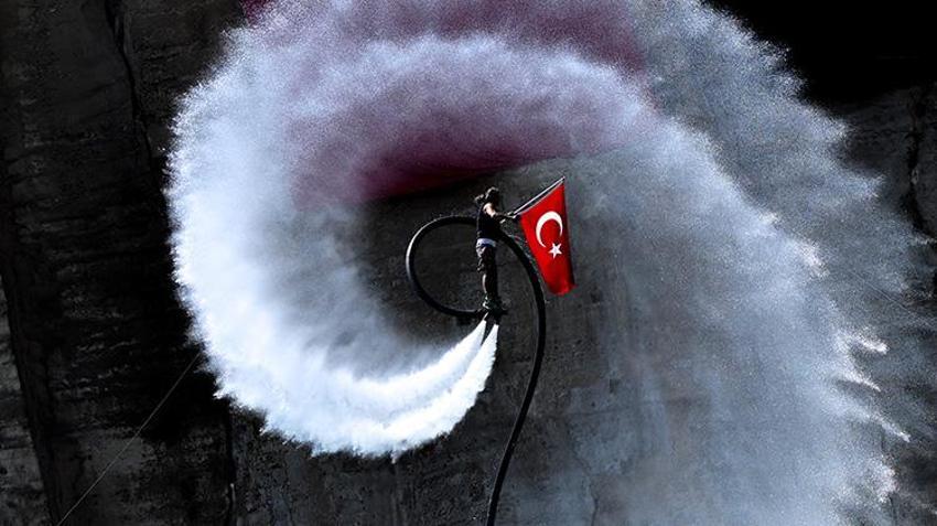 Gaziantep'te doğa ve spor buluştu: 7. Rumkale Su Sporları Festivali muhteşem gösterilerle devam ediyor