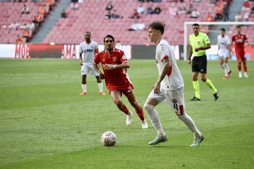 Samsunspor - Arca Çorum FK maçında yarım düzine gol vardı!