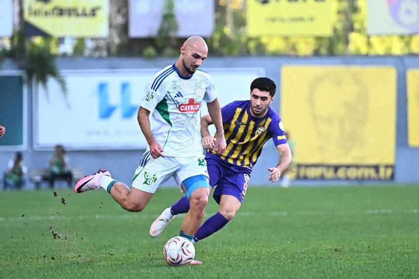 Eyüpspor - Çaykur Rizespor maçında 3 puan 2 golle geldi