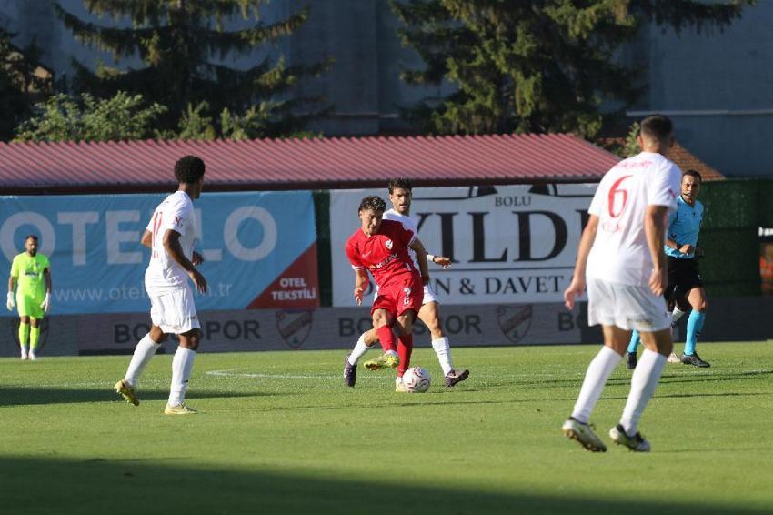 Boluspor- Pendikspor maçında 2 gol var kazanan yok
