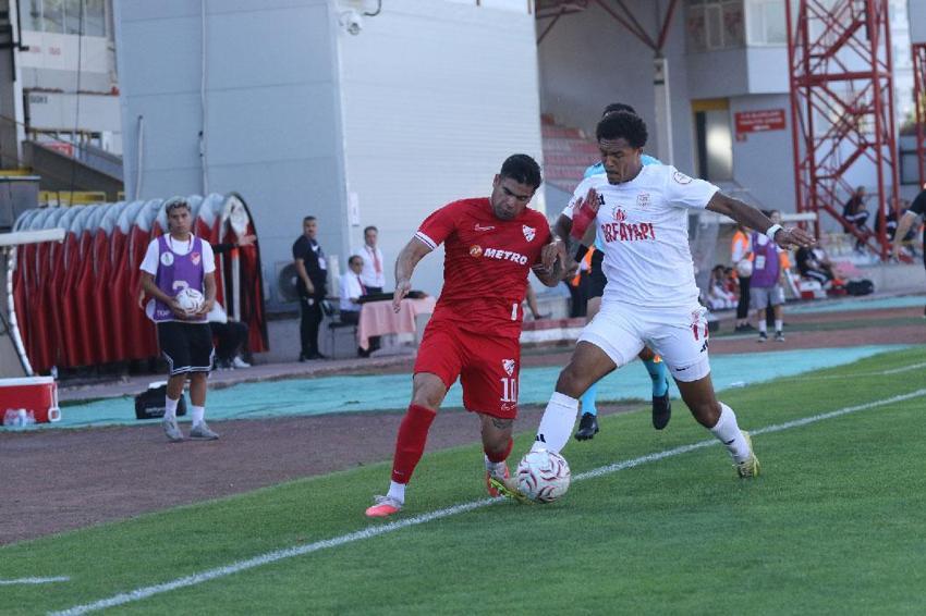 Boluspor- Pendikspor maçında 2 gol var kazanan yok