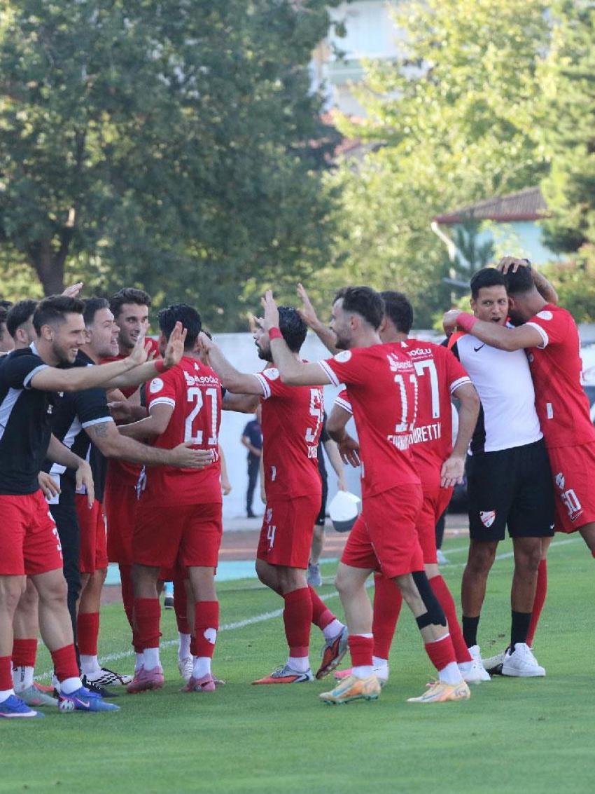 Boluspor- Pendikspor maçında 2 gol var kazanan yok