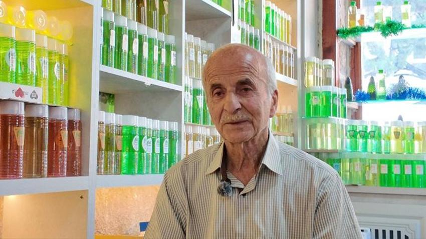 Formülünü sır gibi saklıyor! İstanbul'dan getirip Bolu'da üretiyor: Yok satıyor