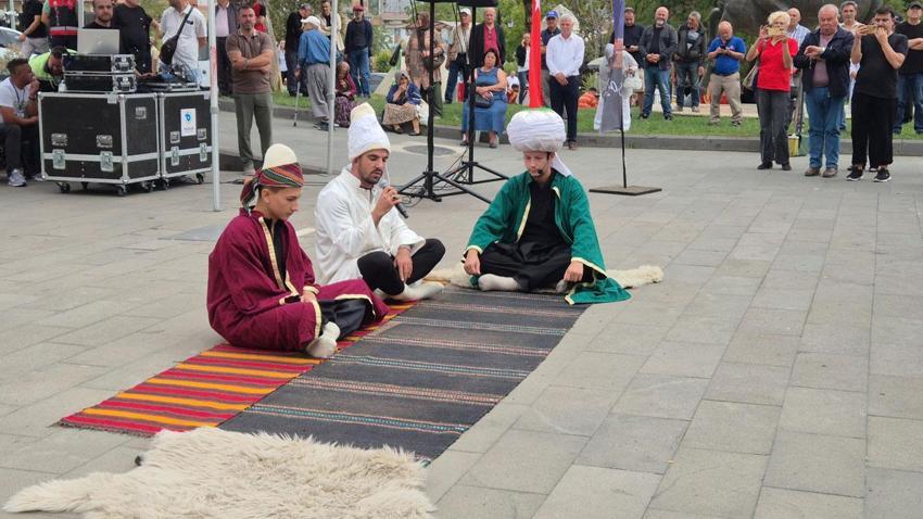 Yüz yıllık Ahilik geleneği Tekirdağ'da canlandırıldı: 'Pabucu dama atılmak' deyimi böyle ortaya çıktı!