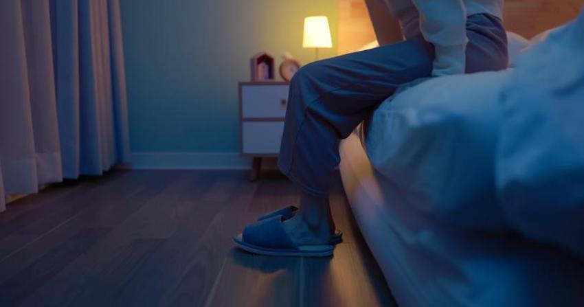 ‘Yaştandır’ deyip geçmeyin! Gece sık tuvalete kalkmak hangi sağlık sorunlarının habercisi? Gece sık tuvalete kalkmak yaşlılığın kaderi mi? Uzmanından kritik uyarılar