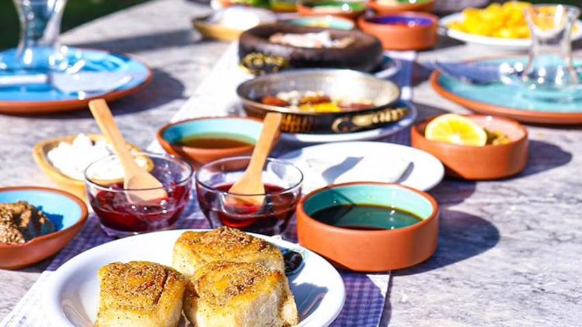 Frigya'nın kalbinde keşfedilmemiş coğrafyaya hayat verdi, köyünü turizm üssü yaptı! Gelen bir daha geliyor, bölge halkı kazanıyor