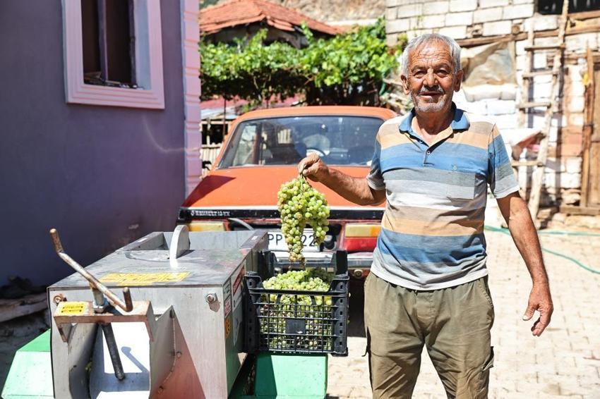 Antalya'da üzüm üreticilerine hayati destek: Günler süren iş 1 saate düşecek!