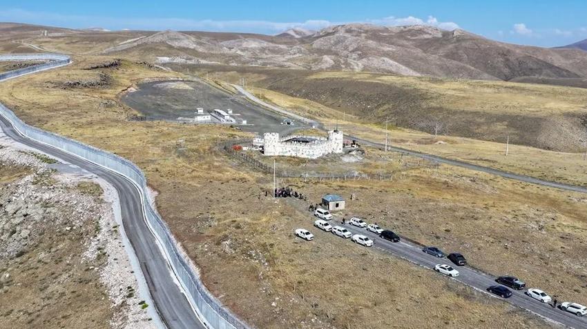 Van'a yeni sınır kapısı! Müjde verildi, açılış tarihi belli oldu