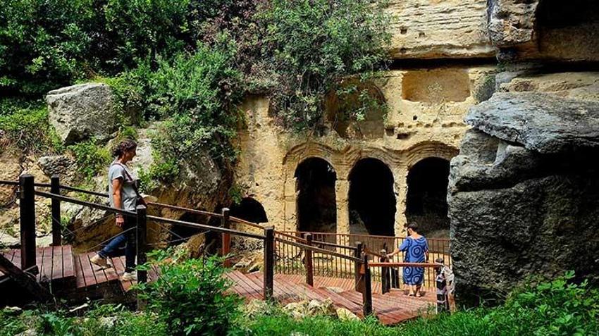 Roma dönemi'nde bin esir ve yüzlerce köle tarafından yapıldı Hatay'ın 2 bin yıllık mühendislik harikası 1 yılda 50 bin turisti ağırladı!