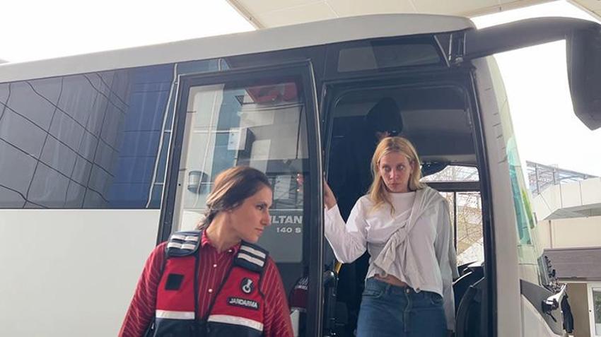 Ünlü isimlere uyuşturucu soruşturması: Hasan Şaş, Aras Bulut İynemli ve Afra Saraçoğlu'nun da aralarında olduğu 24 kişiye gözaltı kararı!