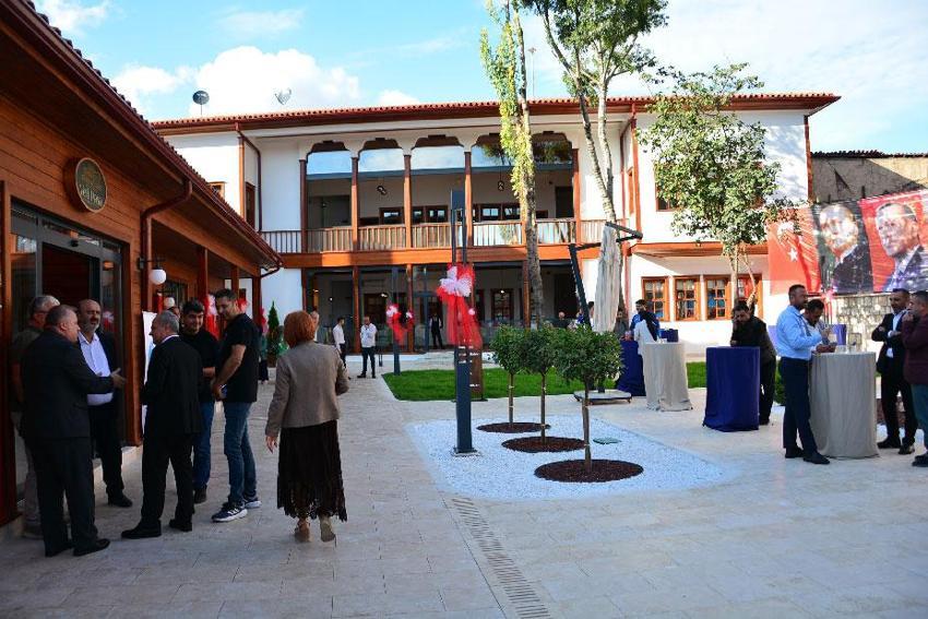Kültür Yolu Projesi kapsamında restore edilen tarihi konak hizmete başladı: İlk misafirleri şehit aileleri ve gaziler oldu