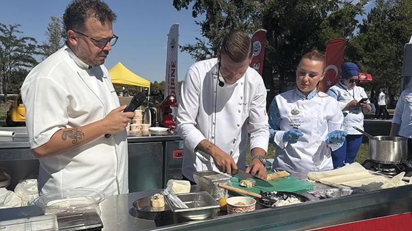 Edirne Gastronomi Festivali'nde ilginç deney: Beyaz peynirli baklava ziyaretçilerin beğenisine sunuldu!