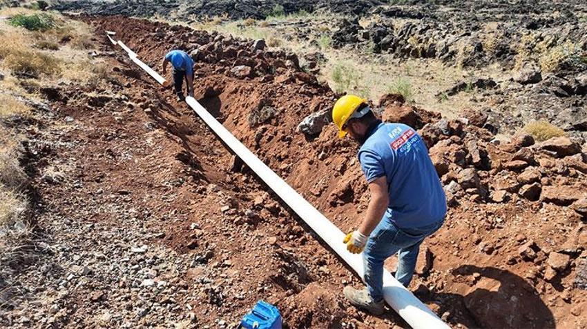 Hassa’nın içme suyu altyapısına dev dokunuş: 10 bin metrelik hat sil baştan yenileniyor!