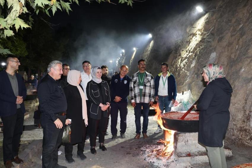 Kayseri sokakları rekorla kapattı: Bu yıl 4.480 aile katıldı