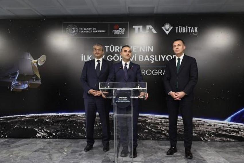 Türkiye'nin ilk derin uzay görevinde önemli aşama: Üretimi tamamlanan ay uzay aracı çevresel test sürecine geçti!
