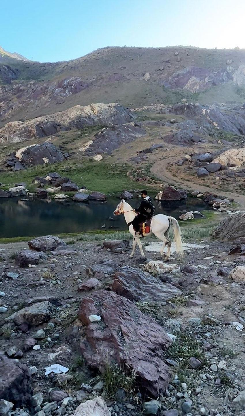 Hakkari’de sıra dışı keşif! Yüksekova’nın zirvelerinde üç günde üç farklı rota keşfedildi