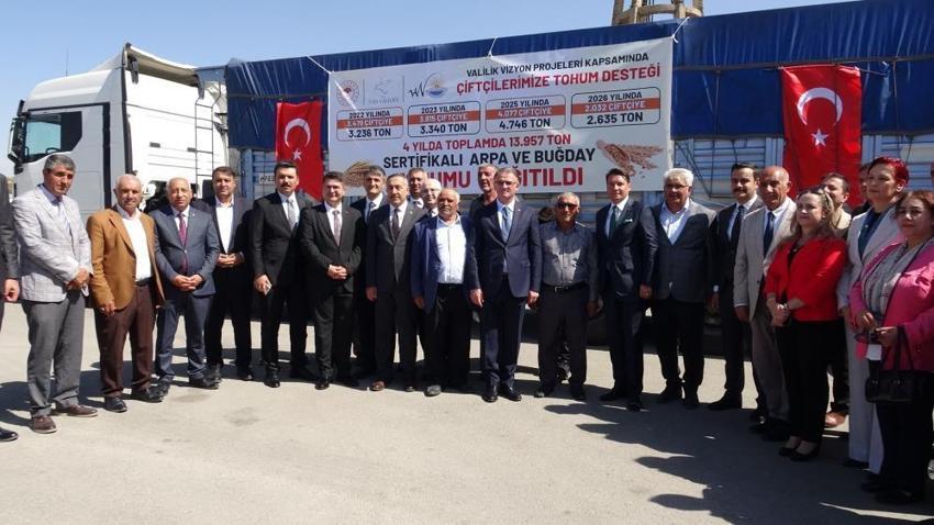 Vanlı çiftçilere 750 milyon liralık dev destek: Binlercesi üreticilere dağıtıldı!