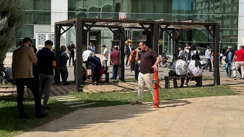 Şanlıurfa'da 5.4'lük deprem sonrası 'endişeliyiz' deyip açıkladı