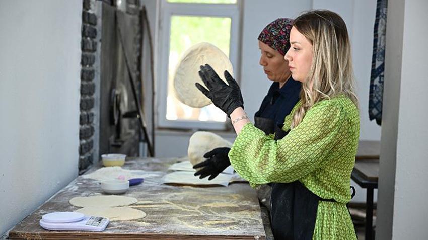 'Köyde pizza mı olur?' dediler, tarlaya giden köylülerden şehir dışından gelenlere kadar herkesin gözdesi oldu! Şehir dışından gelenler var