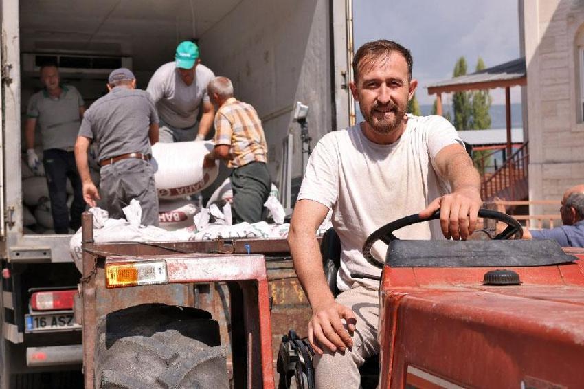 Bursa'da üretilen siyez buğday ekmeği tüketiciden tam not aldı! Piyasada 400 gramı 120-150 TL arasında, 55 TL'ye satılıyor