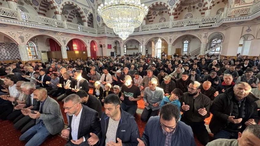 25 EYLÜL CUMA HUTBESİ YAYIMLANDI! Diyanet bugünkü Cuma hutbesi konusu, PDF metni ve duaları