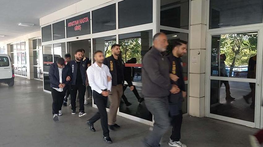 Manisa merkezli 12 ilde dev operasyon! Yatırım ve fon dolandırıcılığı çetesine 20 gözaltı