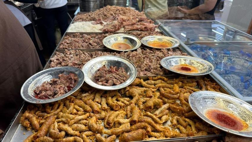 Doğal antibiyotik kapış kapış gidiyor: Gaziantep'te soğuk havalarla birlikte beyran sezonu açıldı!