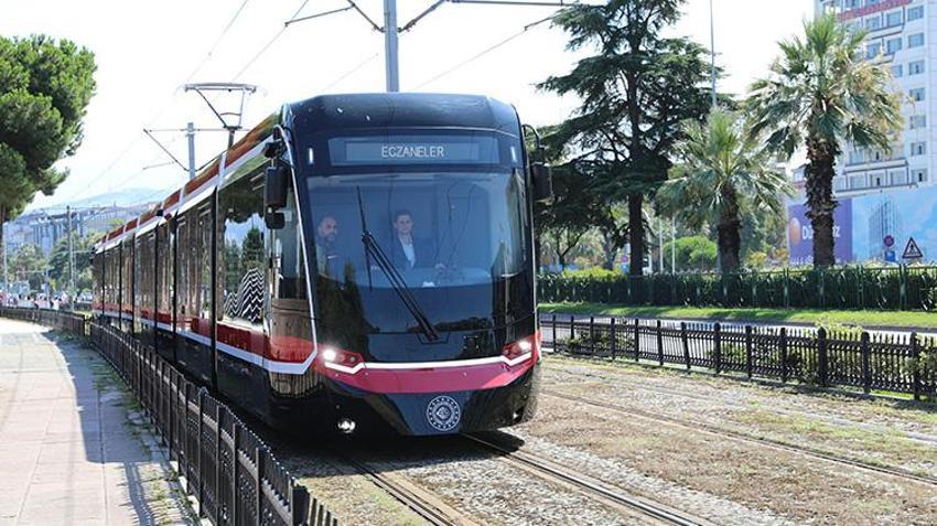 Samsun’a 12 yeni tramvay! 3’üncüsü kente ulaştı: 42 metre uzunluğunda, 402 yolcu kapasiteli