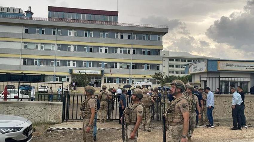 Osmaniye'de okulda silahlı saldırı! Öğretmen hayatını kaybetti