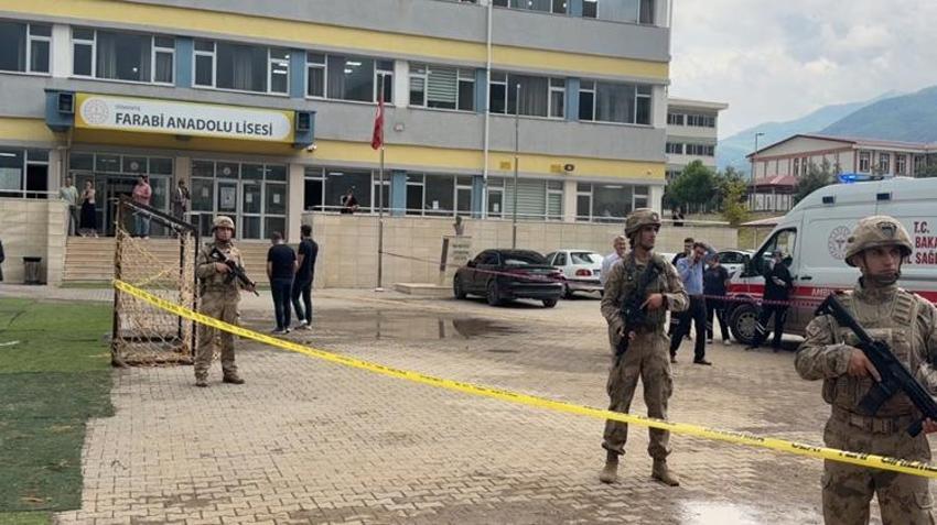 Osmaniye'de okulda silahlı saldırı! Öğretmen hayatını kaybetti