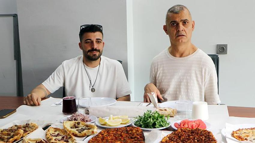 Yanlış iğneyle engelli kaldı, annesinin anısını yaşatmak için evini satıp dükkan açtı! Turuncu arabasıyla şehrin simgesi oldu!