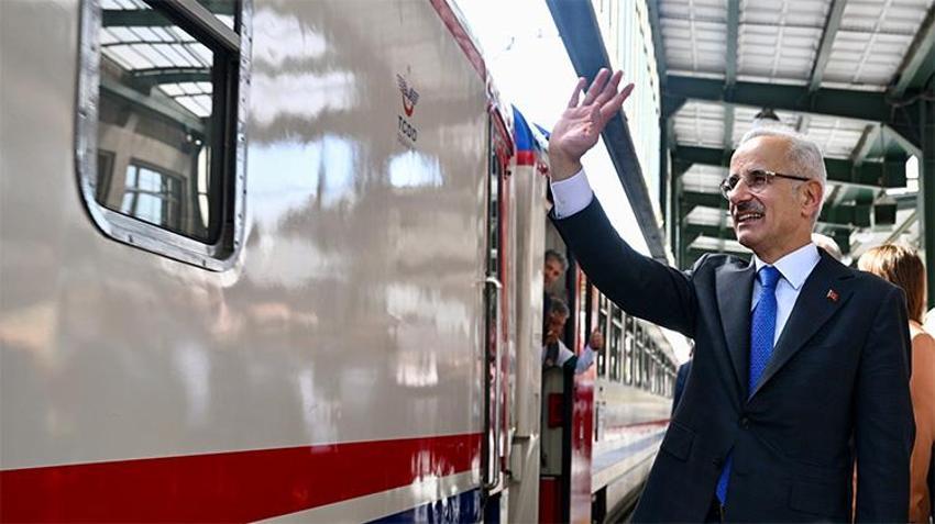 Bakan Uraloğlu Müjdeyi Verdi: Ekim ayında dönüyor!