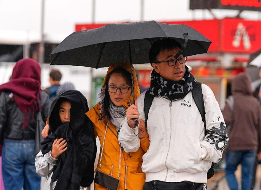 Sağanak yağış ve fırtına kuvvetli geliyor! Meteoroloji ve İstanbul Valiliği uyardı