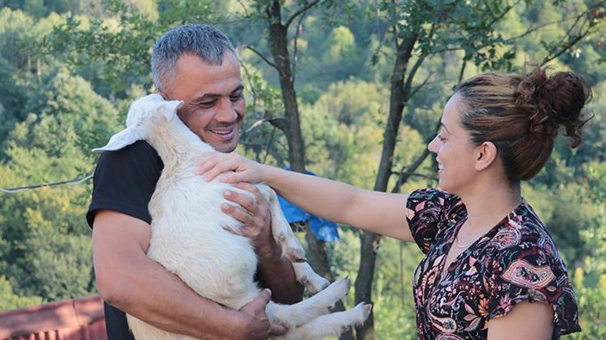 Emekli maden işçisi tazminatıyla babasından kalan atıl araziyi değerlendirerek çiftlik kurdu! Ürettikleri peynir ve yoğurtla gelir elde ediyorlar