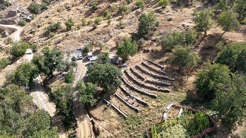 Babasından kalan ineğini sattı, hayatını değiştirdi! 2 bin rakımda üretilen saf lezzet kapış kapış: Almanya'ya bile gönderiyor!