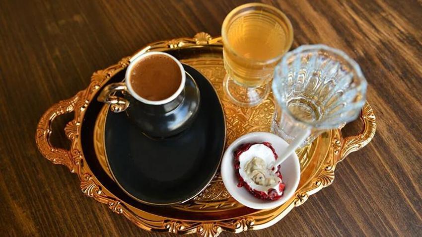 DÜNYA KAHVE GÜNÜ KAMPANYALARI 2026 | Bugün kahve nerede ücretsiz? Starbucks 1 Ekim kahve kampanyası var mı? Ücretsiz kahve veren işletmeler listesi