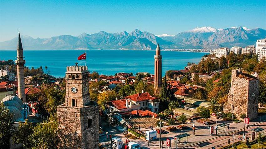 Fiyatlar düştü, sahiller sakinleşti! Neden Ekimde Antalya’ya gitmelisiniz? İşte 5 neden...