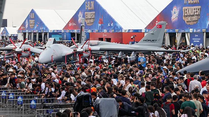 Tarihin sıfır noktasında teknoloji buluşması: TEKNOFEST Güneydoğu’da yağmura rağmen yoğun ilgi