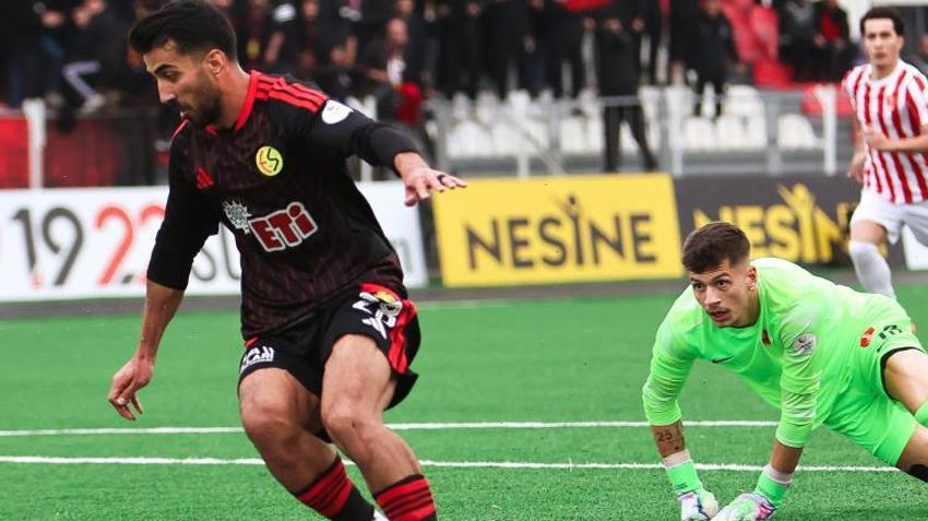 Eskişehirspor, 1922 Akşehirspor'u dağıttı! Hasan Kaya'dan gol şov